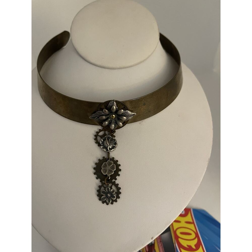 Steampunk: Steam Garden Steampunk Necklace